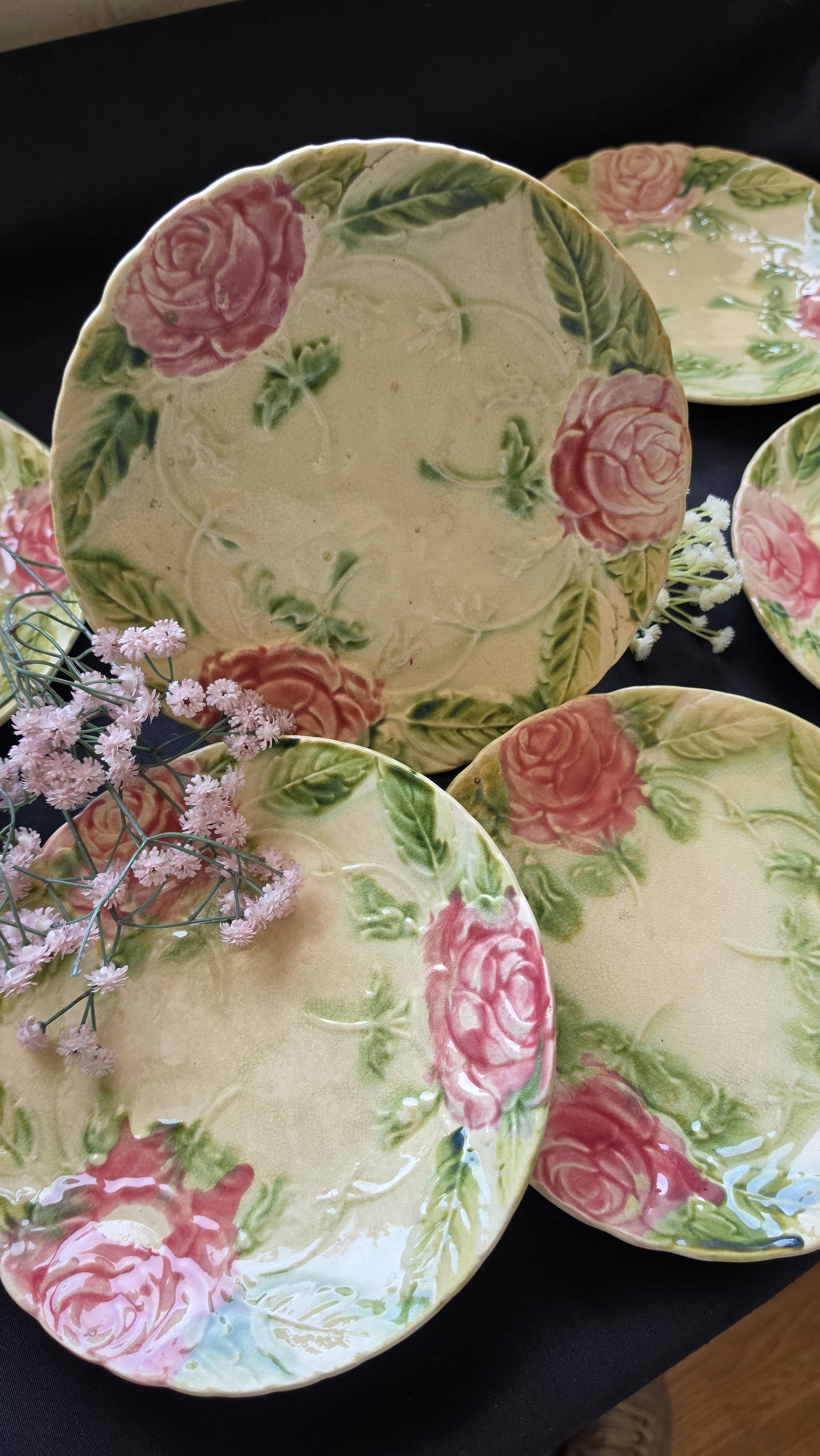 Exclusive antique dessert service in faience/terracotta with slip from 1900.