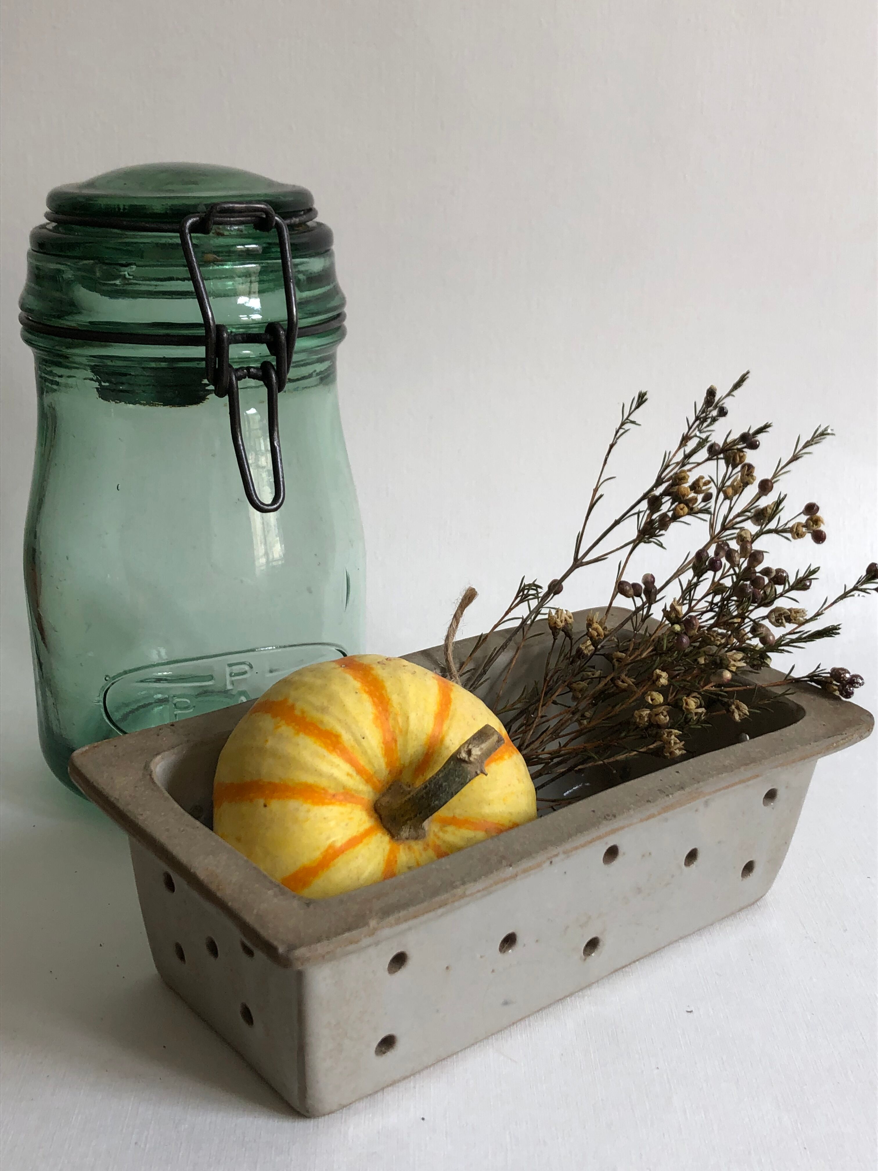 Sandstone faisselle mould