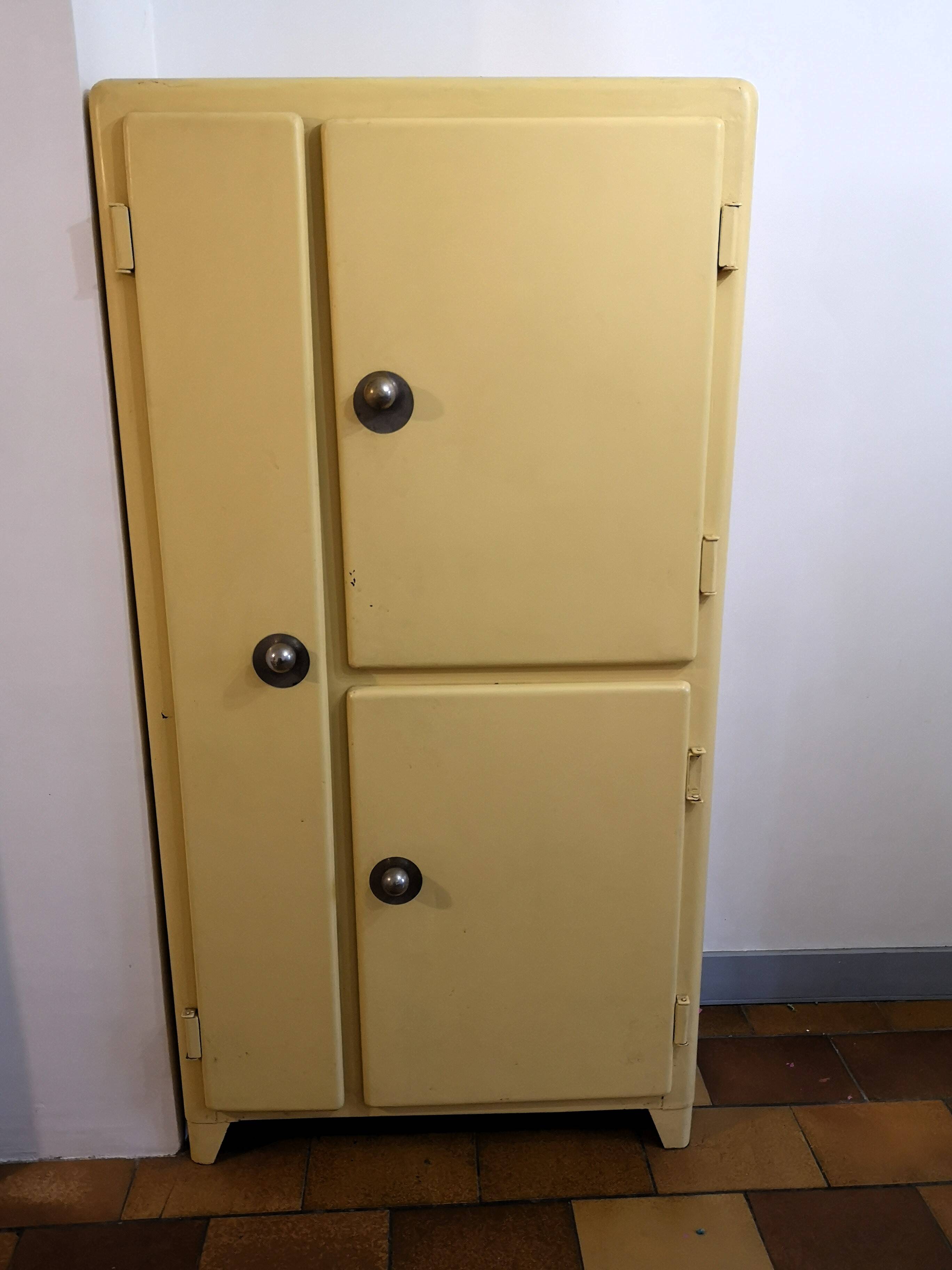 Mado kitchen buffet cabinet