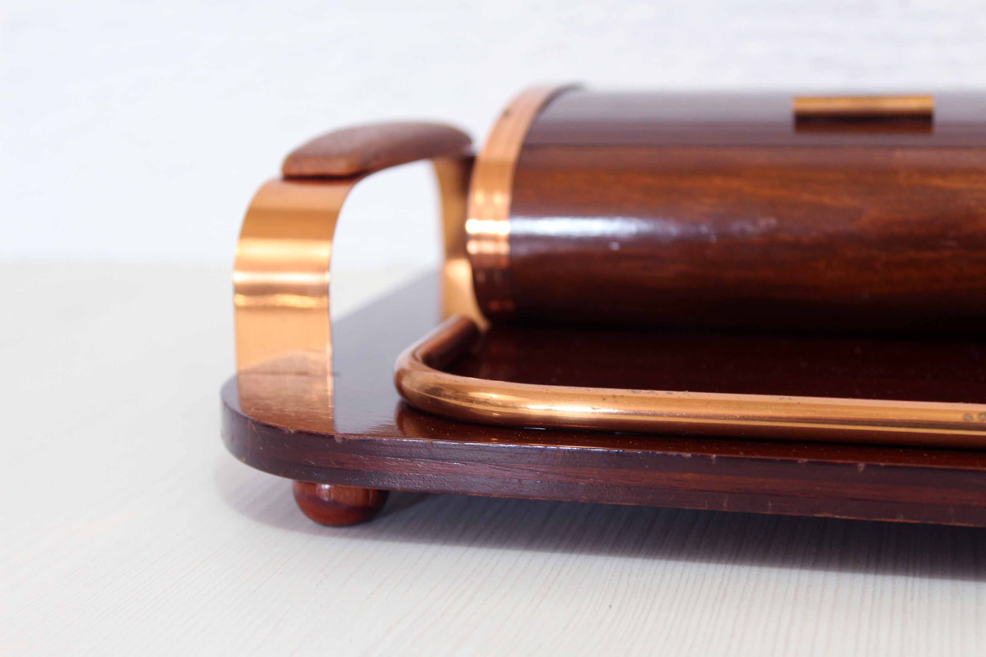 Art deco cigar cellar