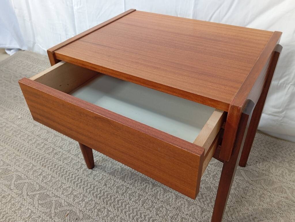 Chevet scandinave en teck années 60