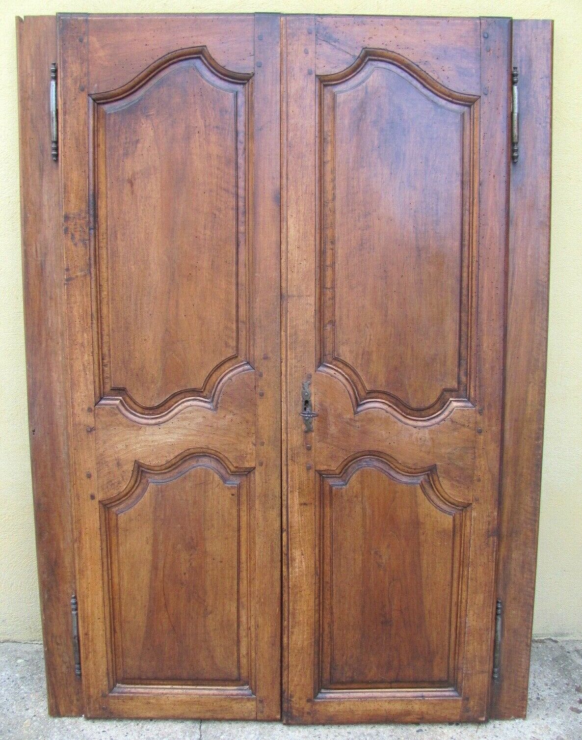 Pair of Provencal closet doors - old - XIXth