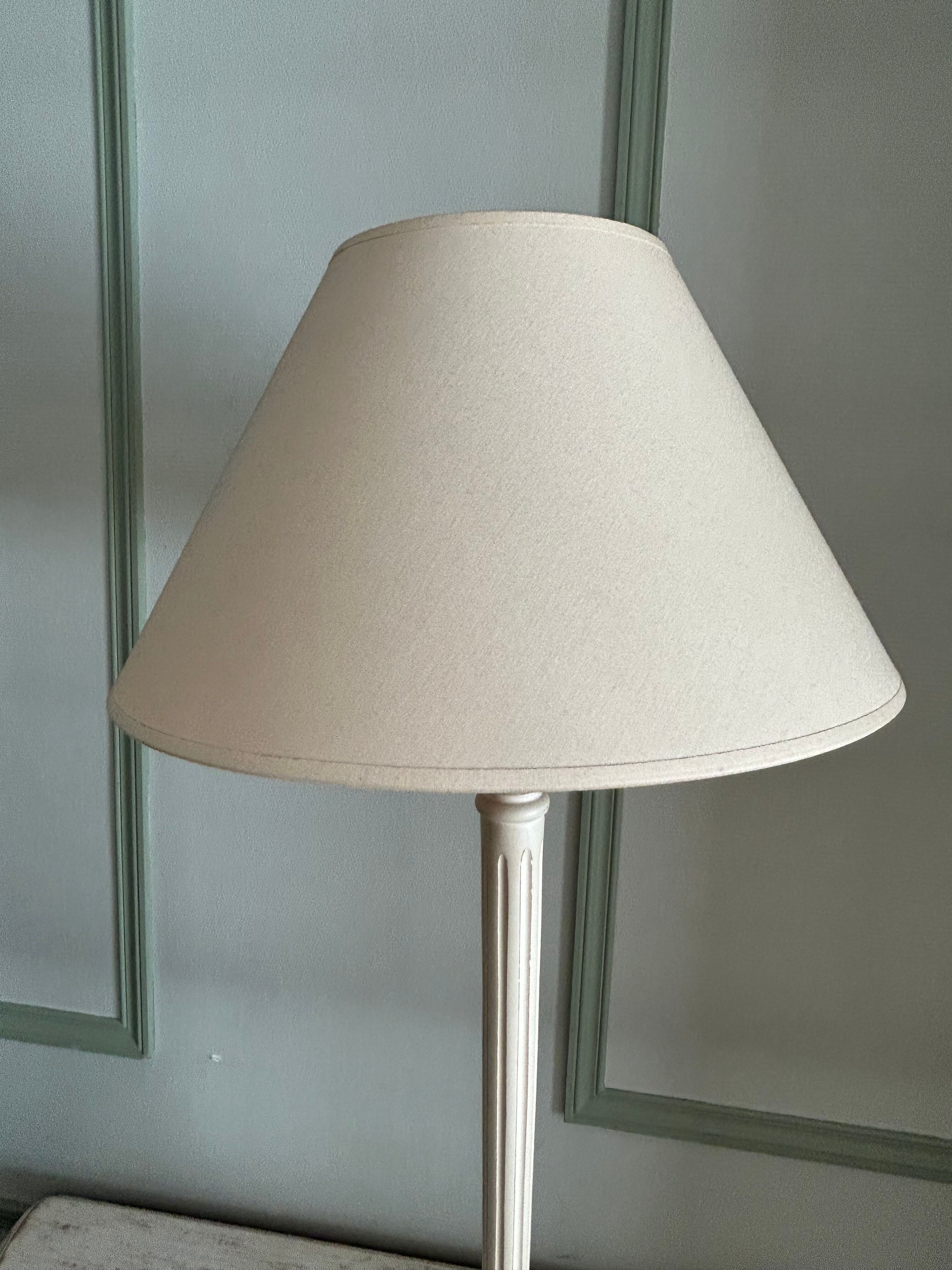 Roche Bobois table lamp, bleached wooden foot, ivory fabric lampshade