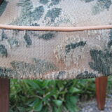 Armchair back mustache