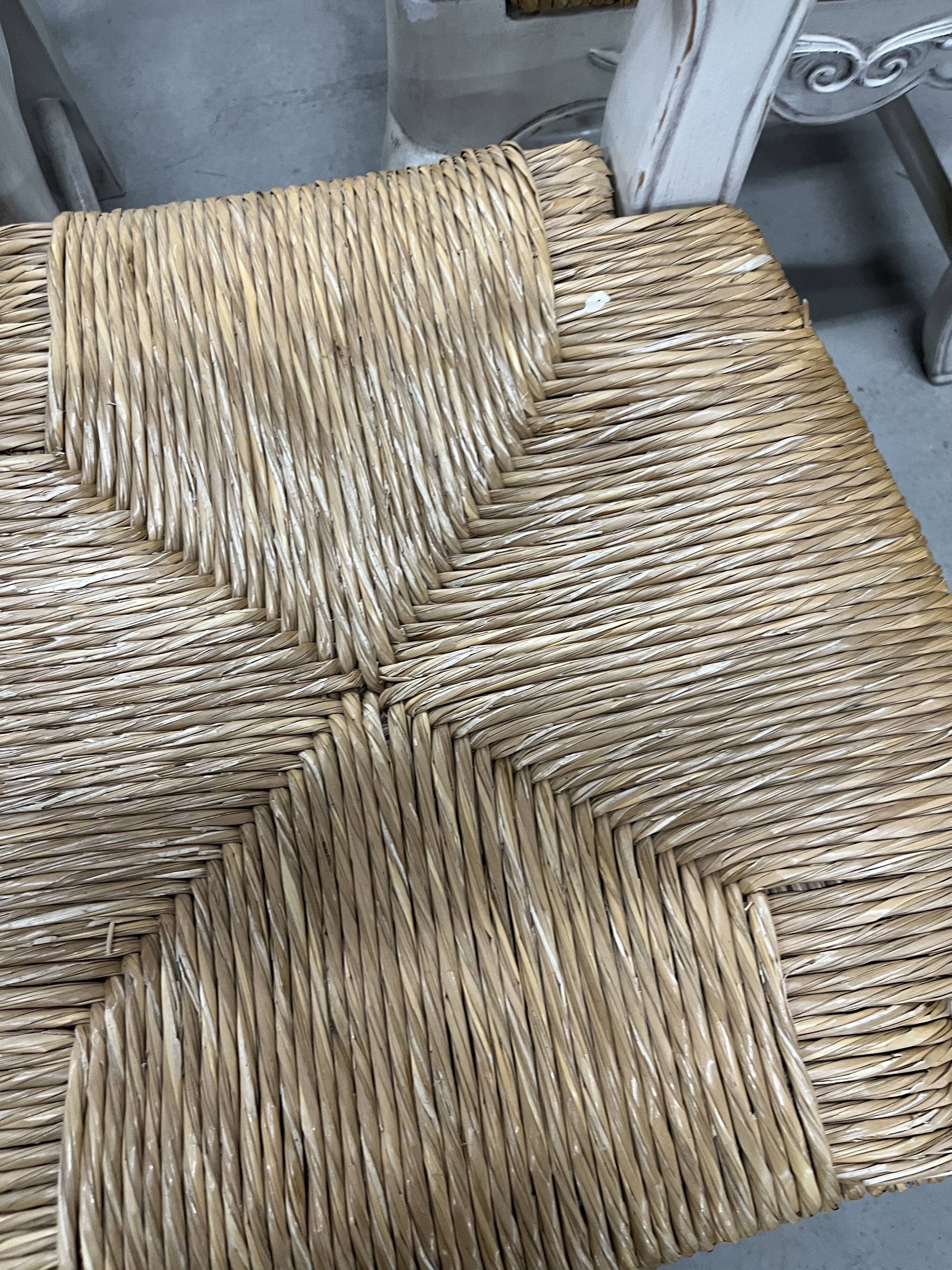 Lot of 06 interieur brand chairs