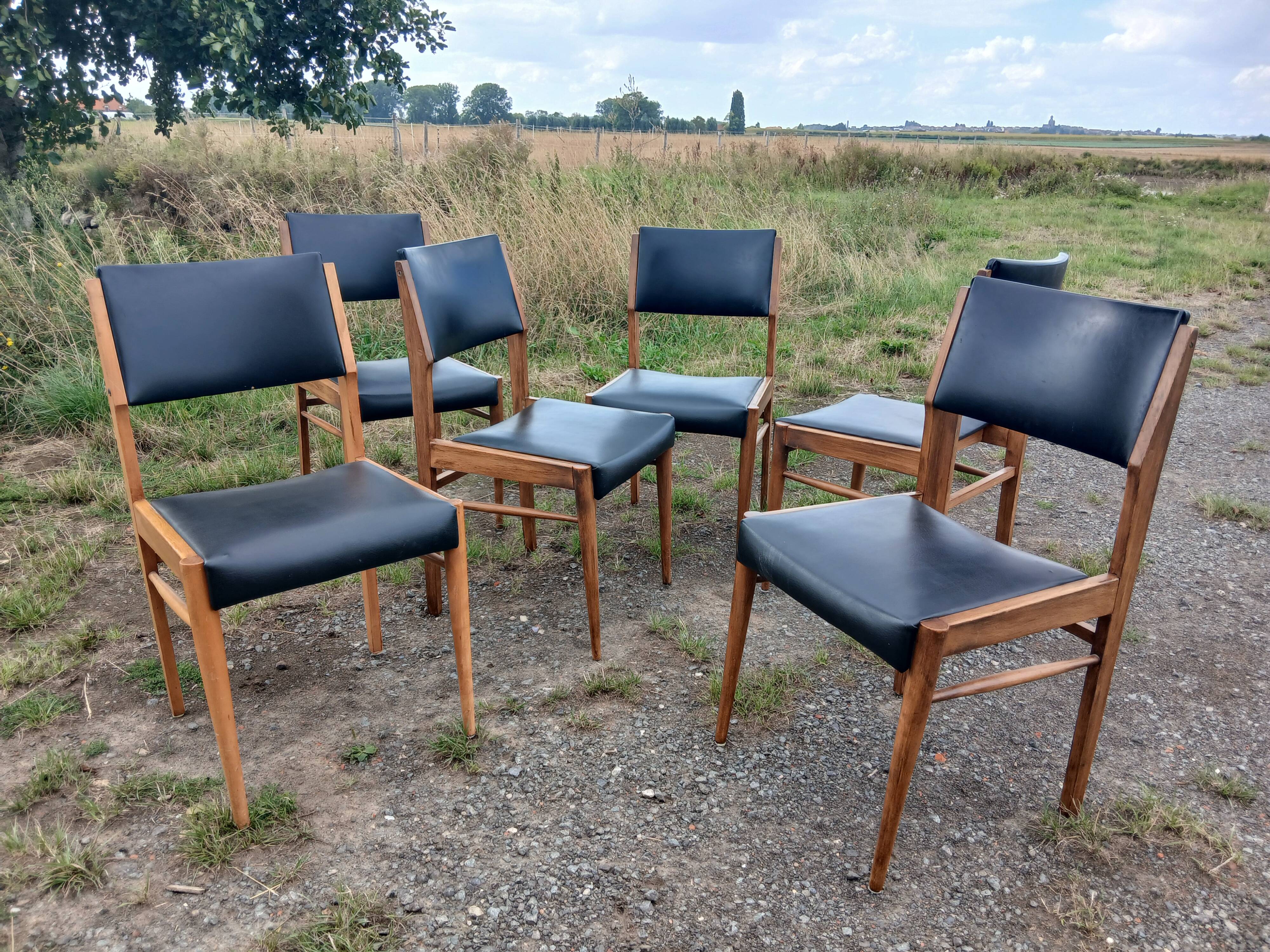 Chaises de style scandinave