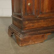 Buffet baroque émilien en noyer et peuplier, Italie, XVIIIe siècle