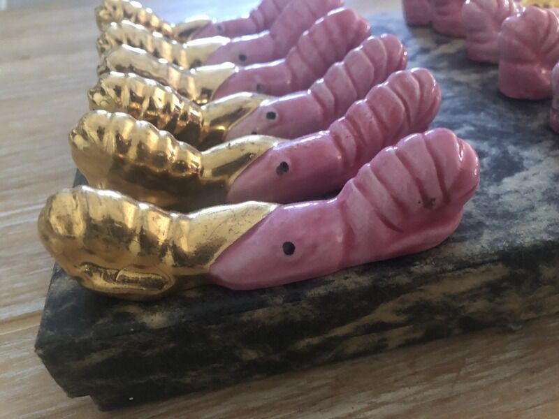 Former shrimp knife holder