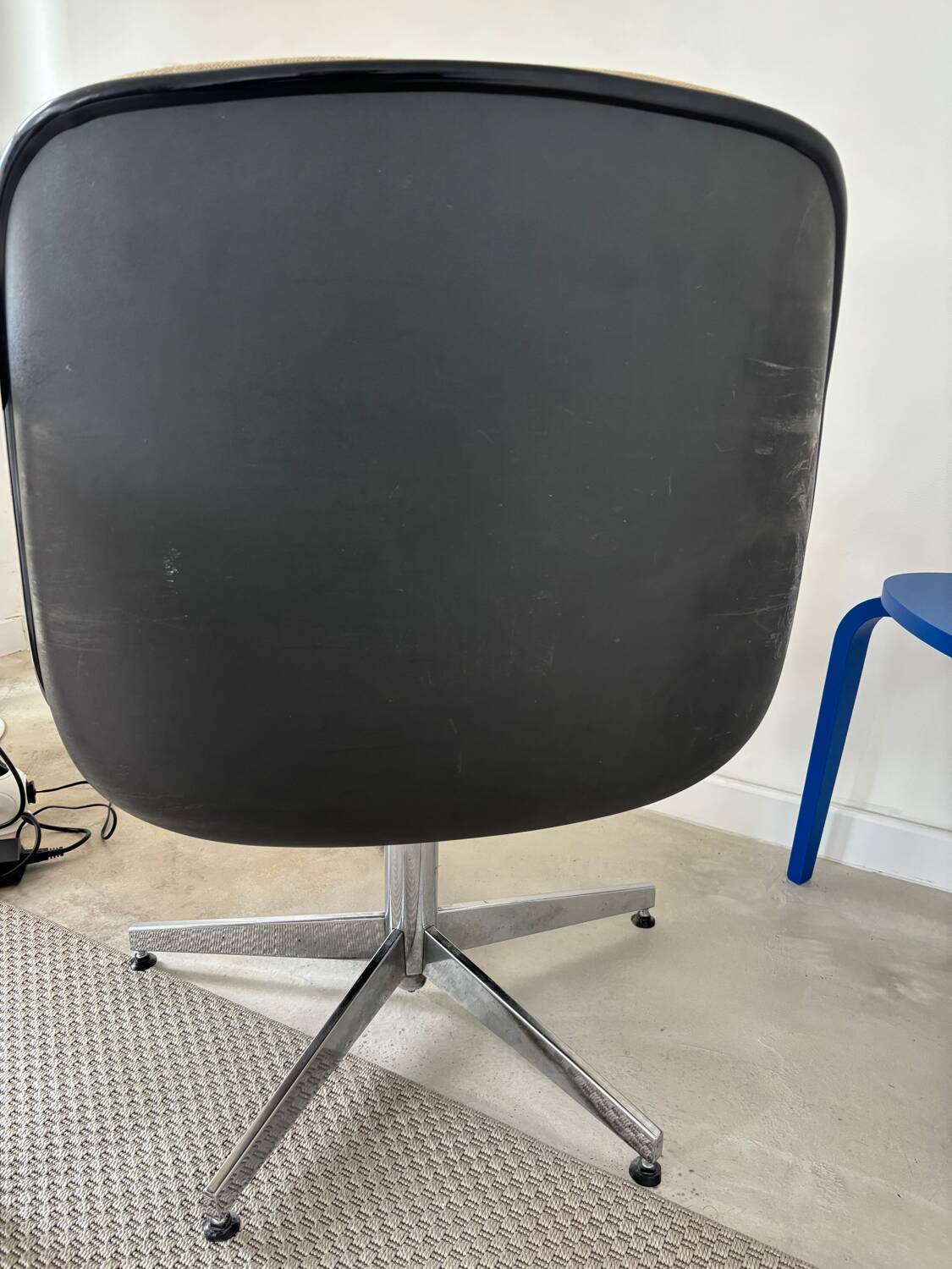 Strafor Steelcase office chair 45