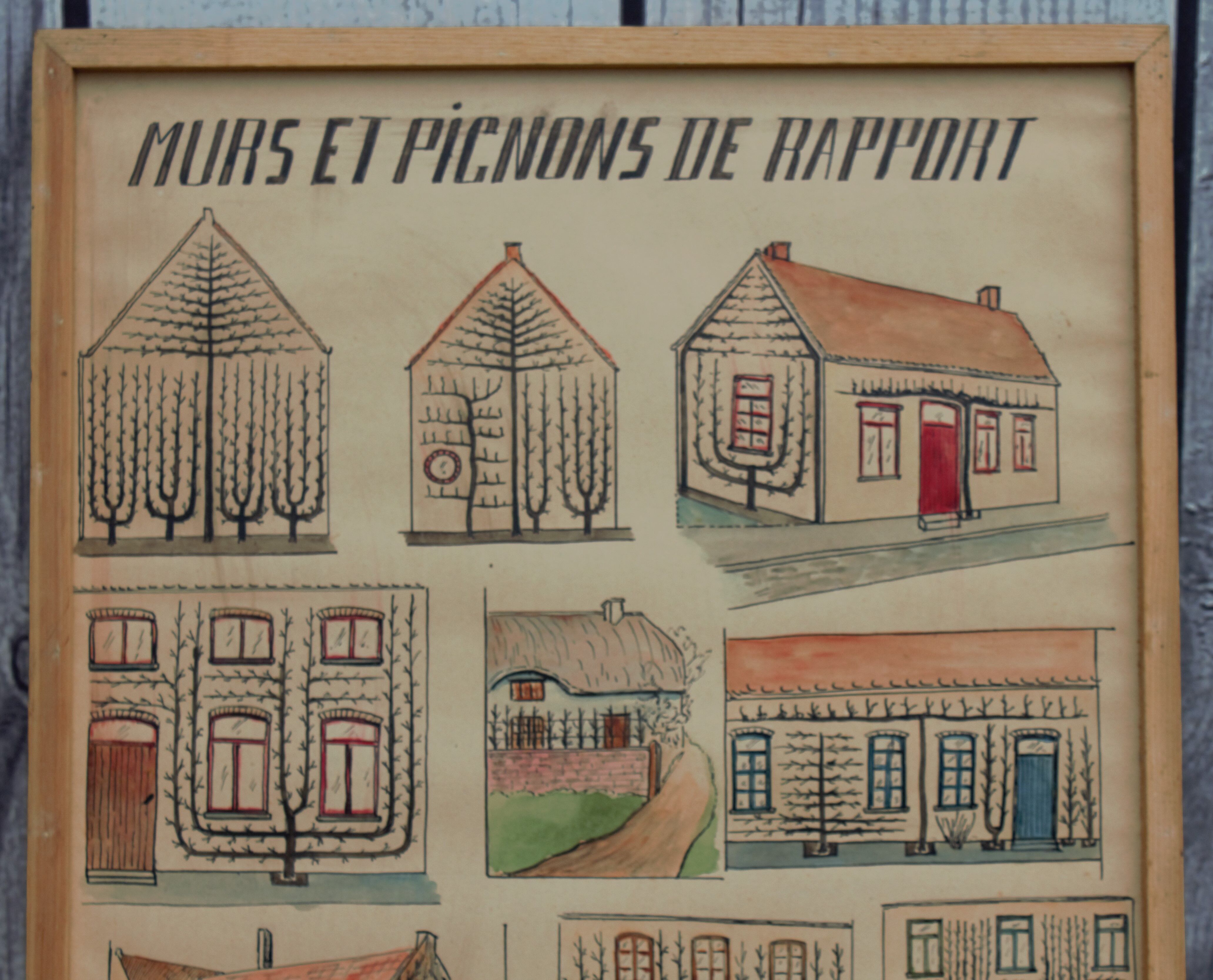 Antique painting of walls and picnons of report handmade garden