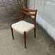 Chaise de type scandinave
