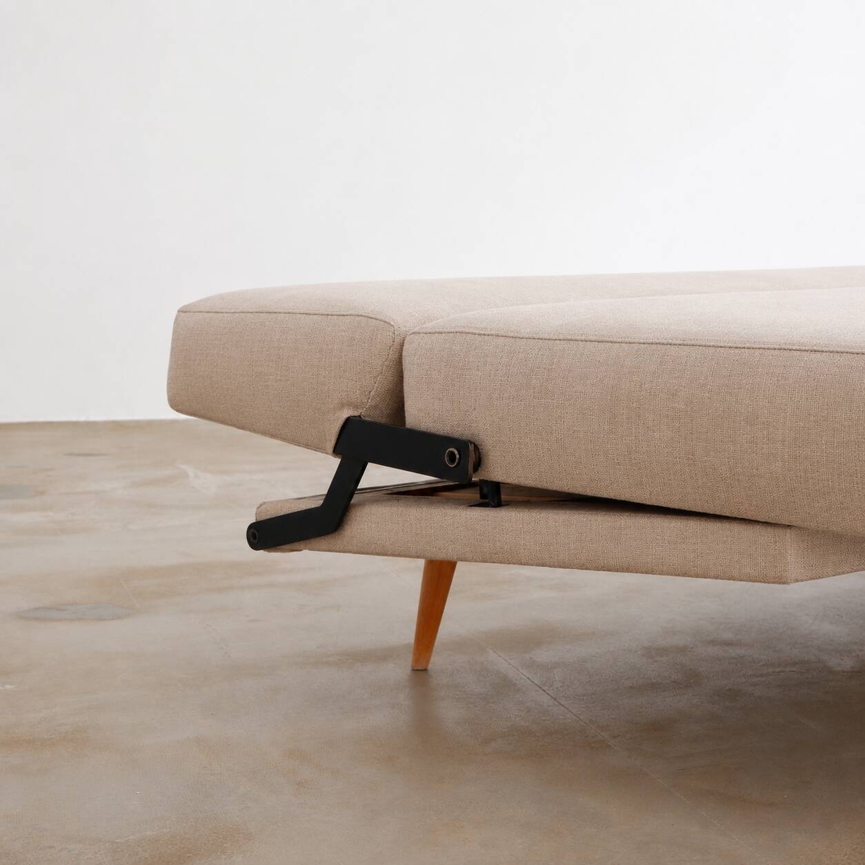 Early "Constanze" daybed by Johannes Spalt for Wittmann reupholstered