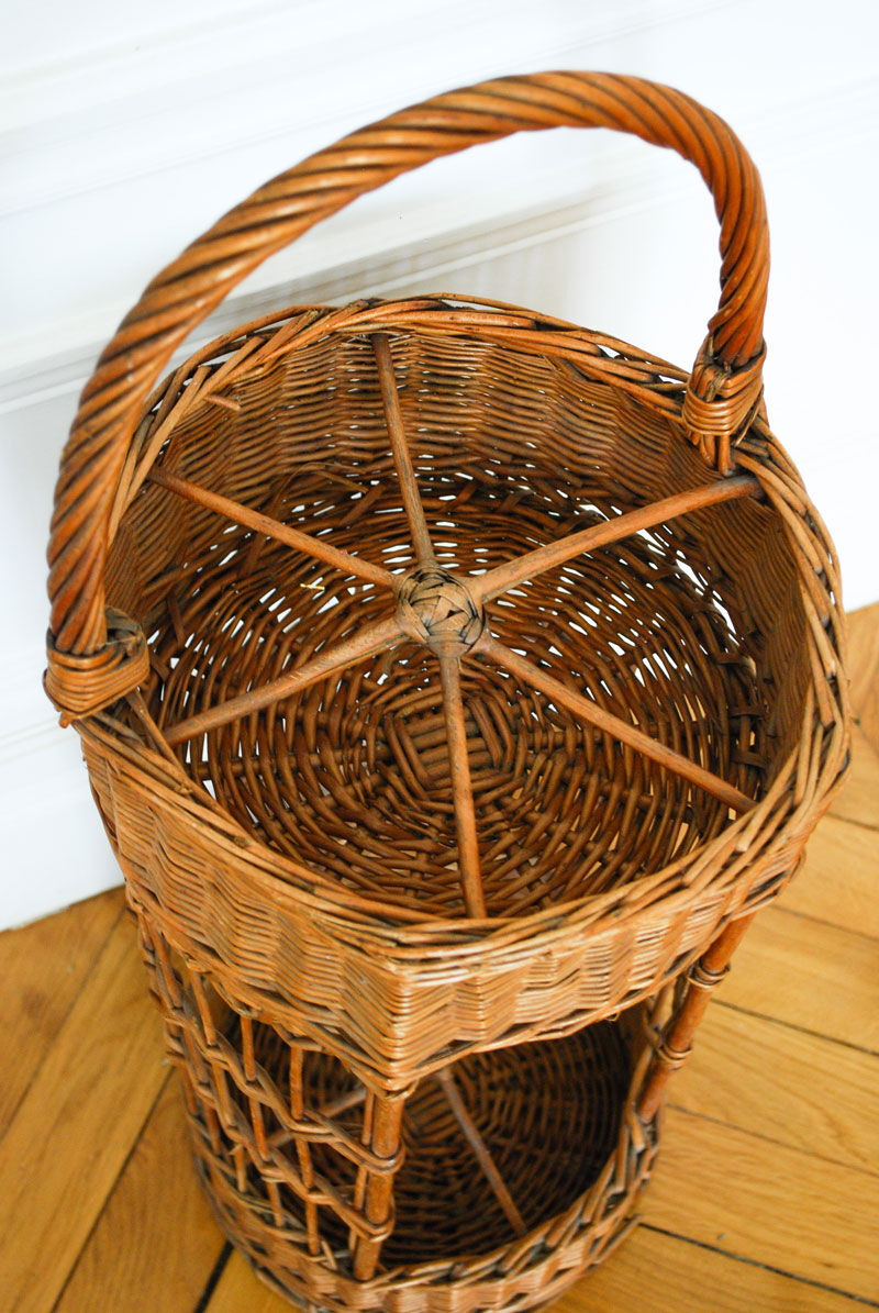 Wicker bottle rack bar basket