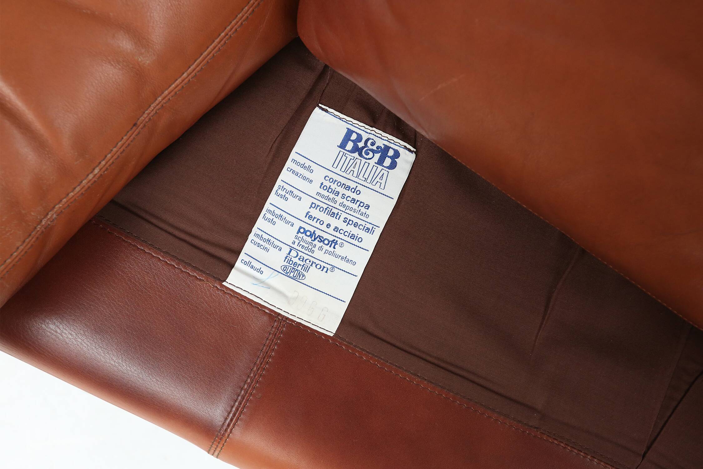 Brown leather 2-seater sofa Coronado by Tobia Scarpa for B&B Italia, Italy ca. 1960