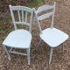 Chaises dépareillées