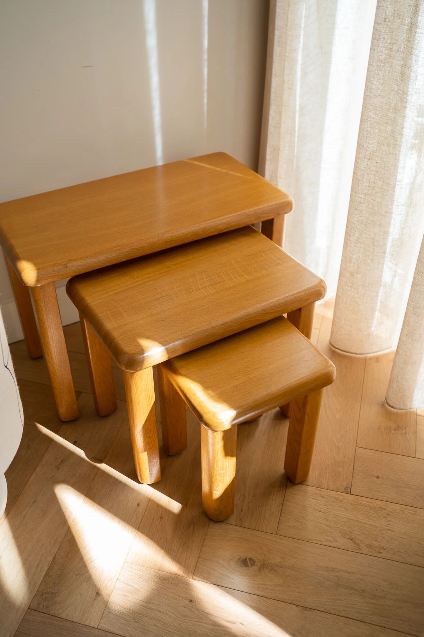 Vintage brutalist 60s/70s oak nesting tables
