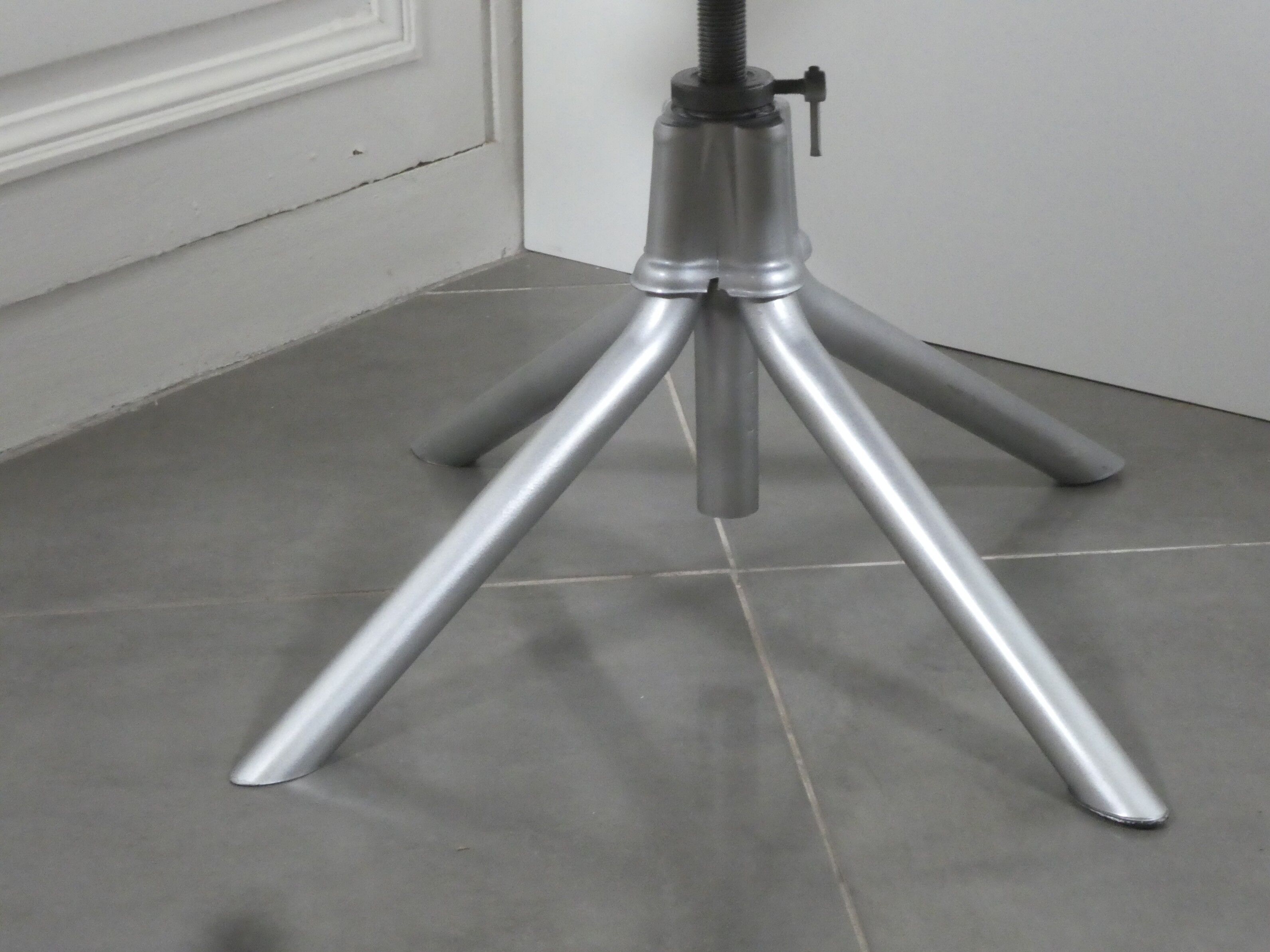 1950 office armchair