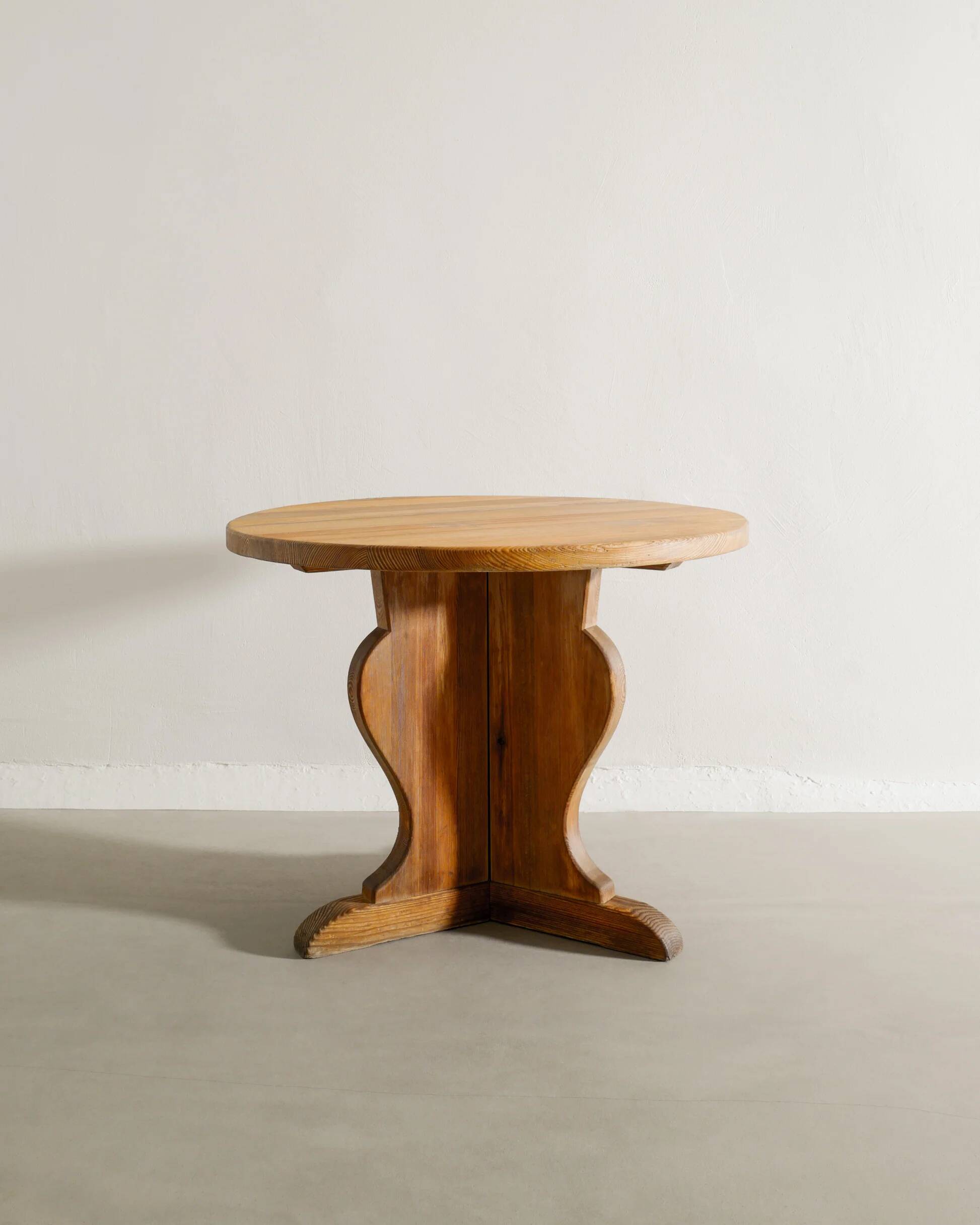 Swedish Wooden "Lovö" Side Table in Pine by Axel Einar Hjorth, 1940s