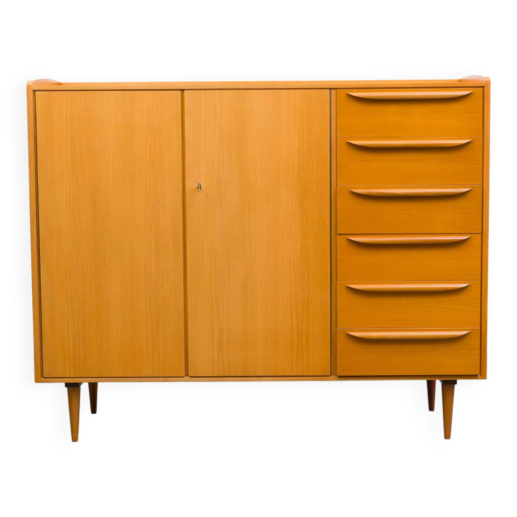 Enfilade haute, armoire à linge, années 60, frêne
