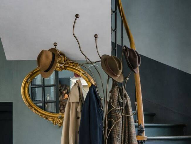 Hat and coat tree sculpture design – Artistic ironwork - door
