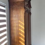Large solid wood wardrobe from the 1900s-1920s