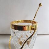 Seau à glace en cristal taillé du milieu du siècle Val Saint Lambert avec détails dorés et cuillère
