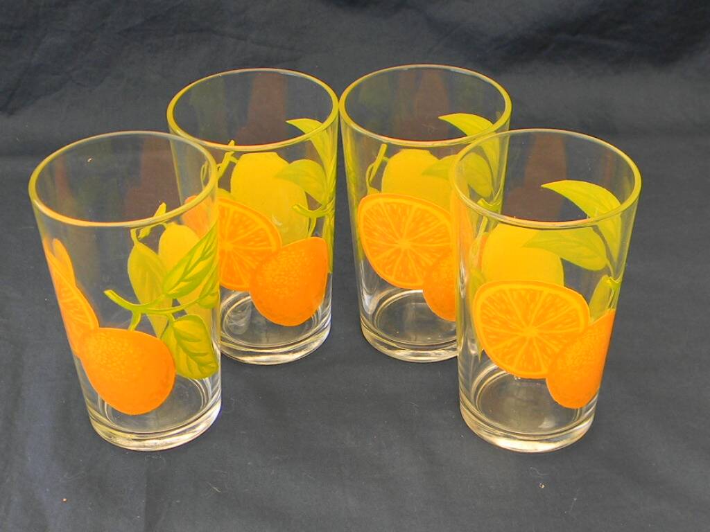 Set of 4 ARCOROC glass orangeade glasses. 1970s.