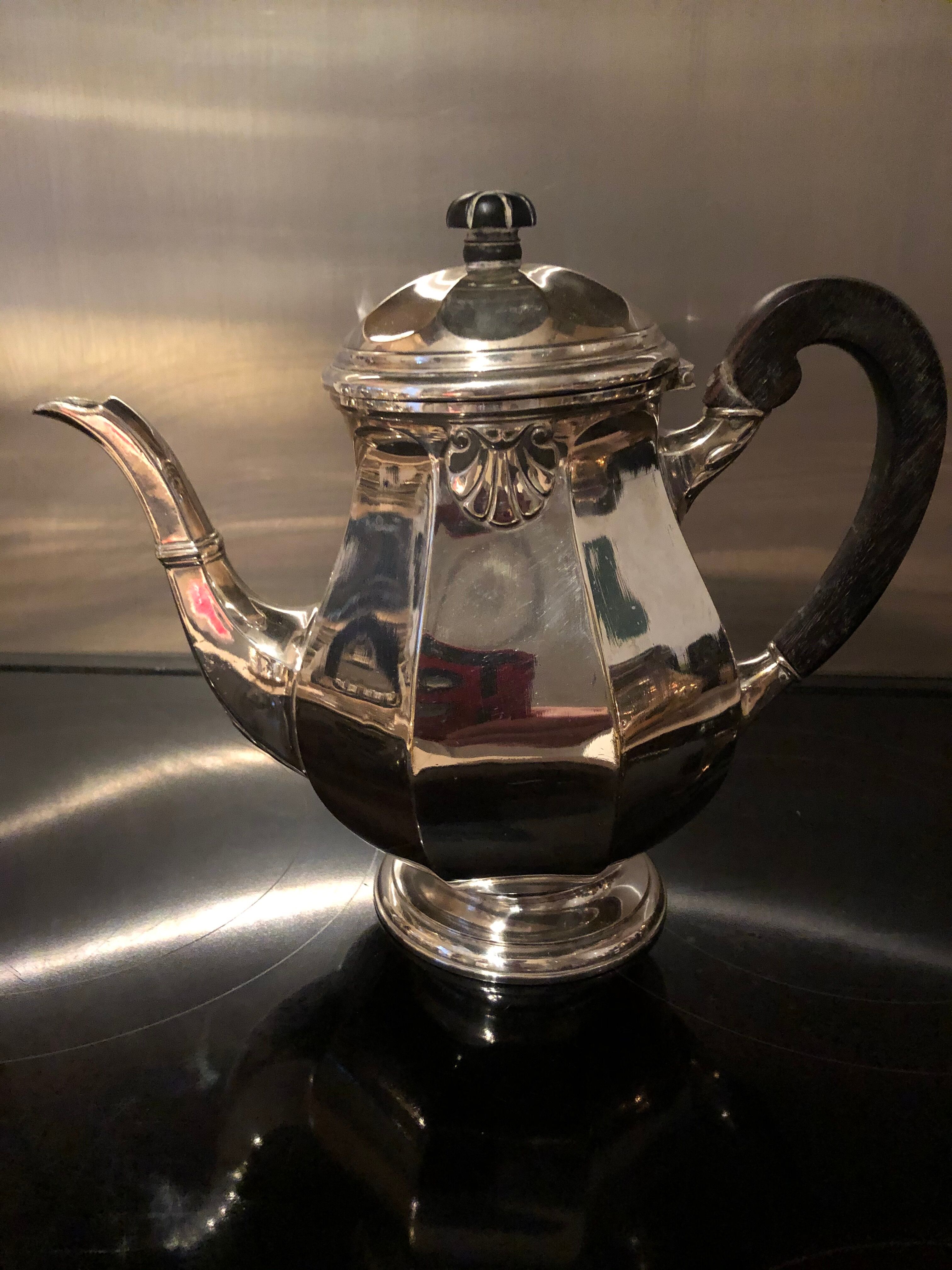 Silver metal tea service