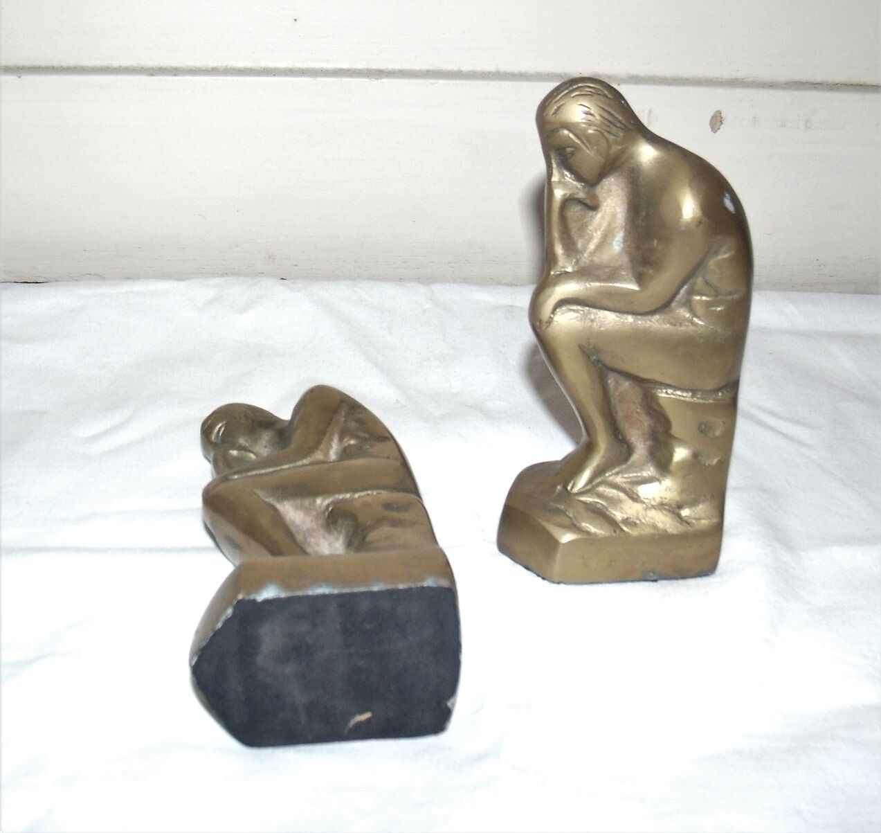 Pair of greenhouses books bronze the thinker by Rodin