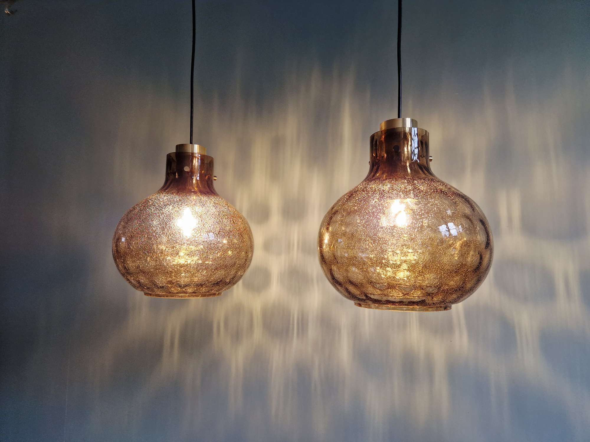 Smoked glass honeycomb pendant, Glasshütte Limburg, 1970 (2 available)