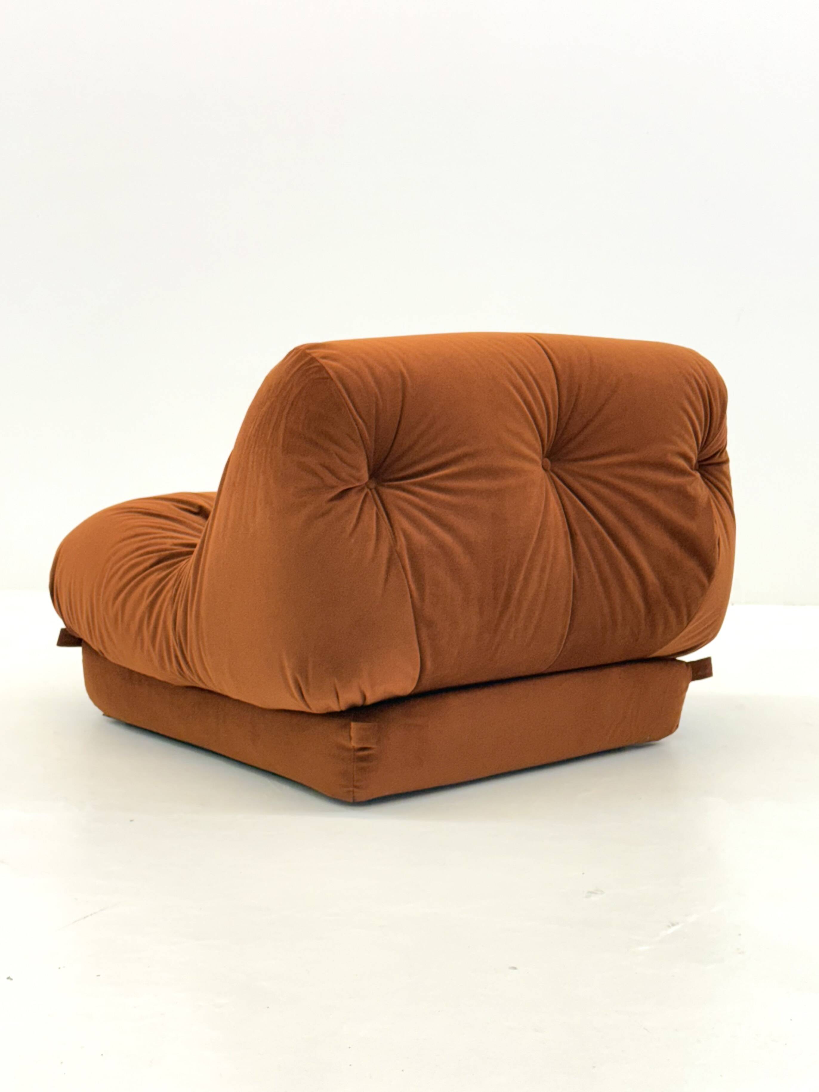 Orange Nuvolone armchair by Rino Maturi for Mimo Padova