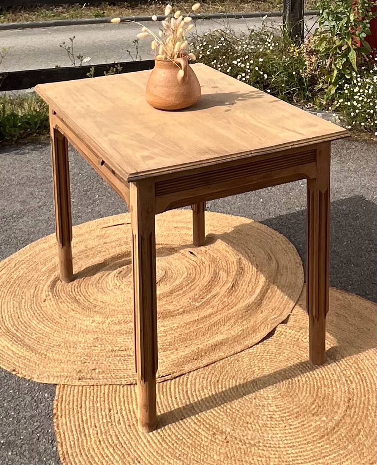 Antique table in solid raw oak for 4 people