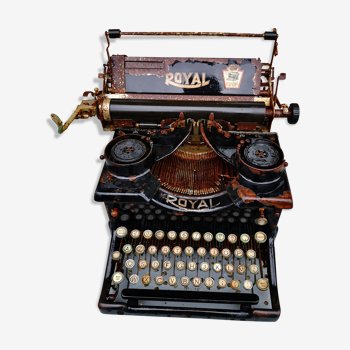 Royal typewriter 1900