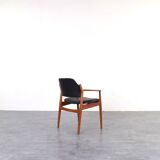 Mid-Century Danish Teak Chairs Model 62a by Arne Vodder for Sibast, 1960s.