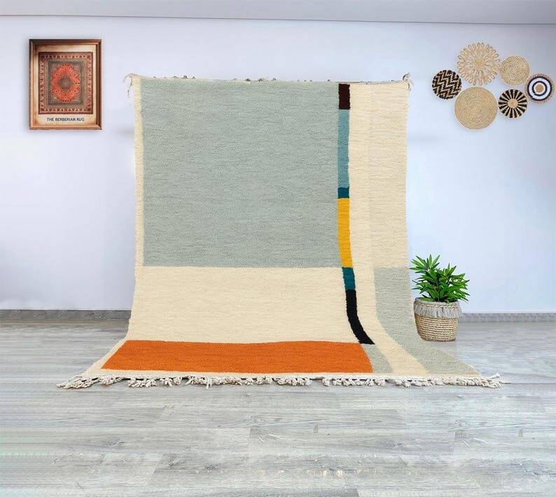 Handwoven natural wool rug, traditional artisan size 2/3 cm.