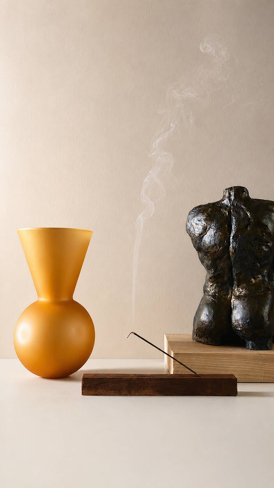 Vintage orange glass paste vase