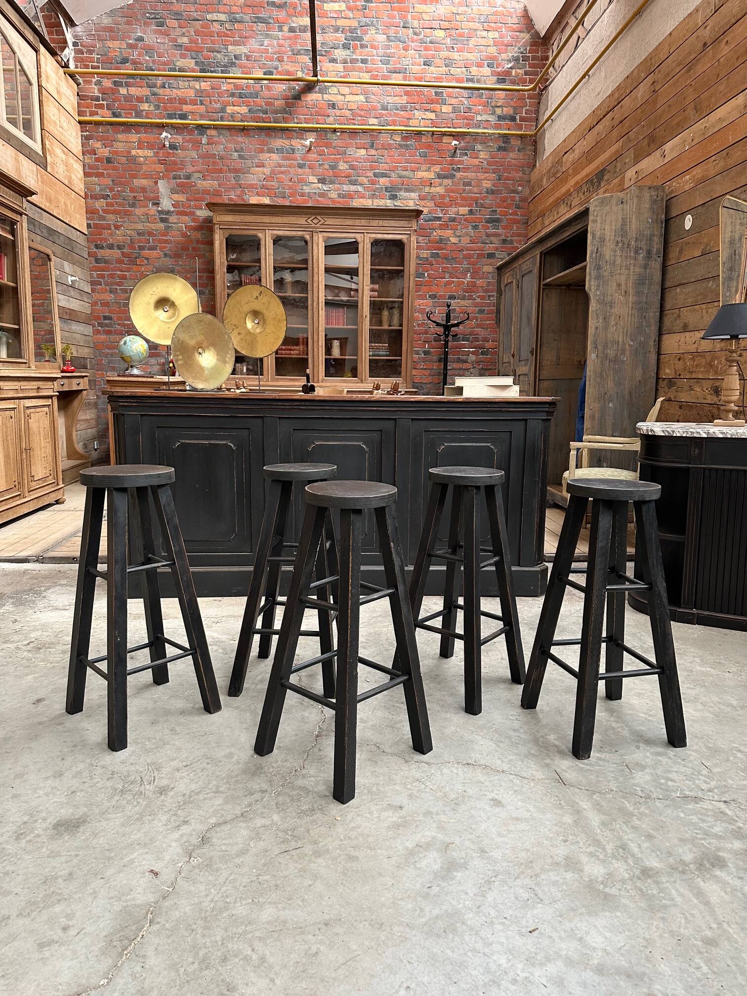 Set of 5 bar stools