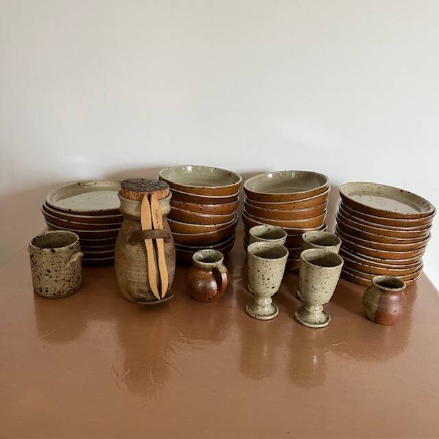 Set of stoneware tableware - 45 pieces