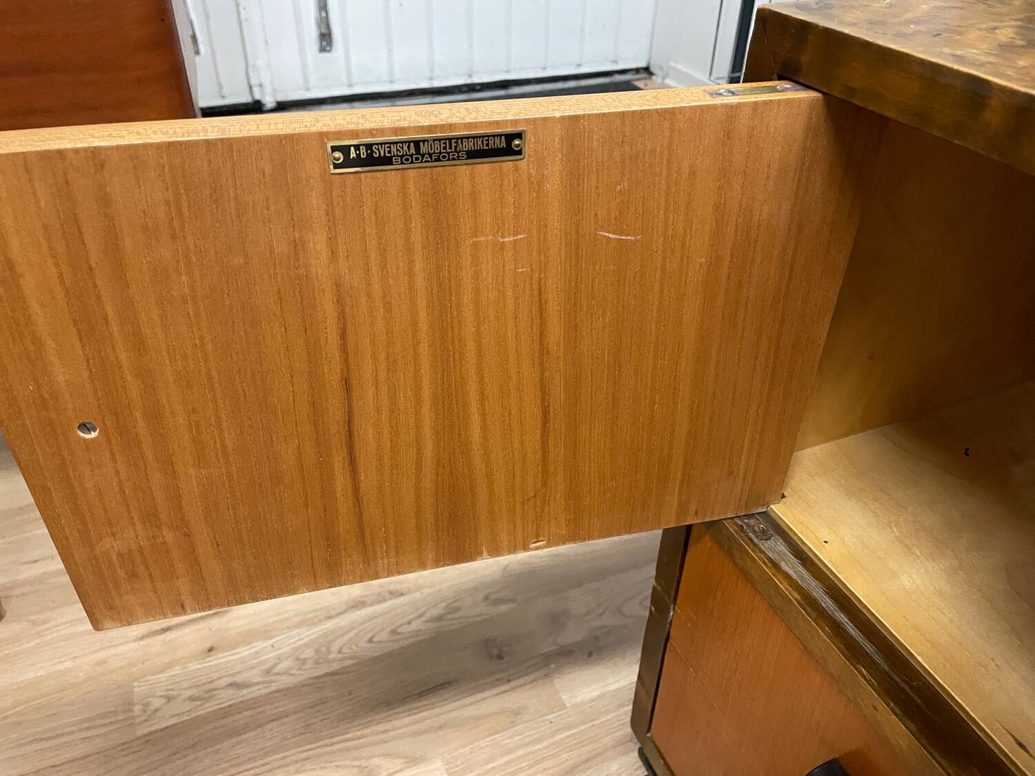 Commode  scandinave en bouleau, Axel Larsson, Bodafors, Suède, 1960