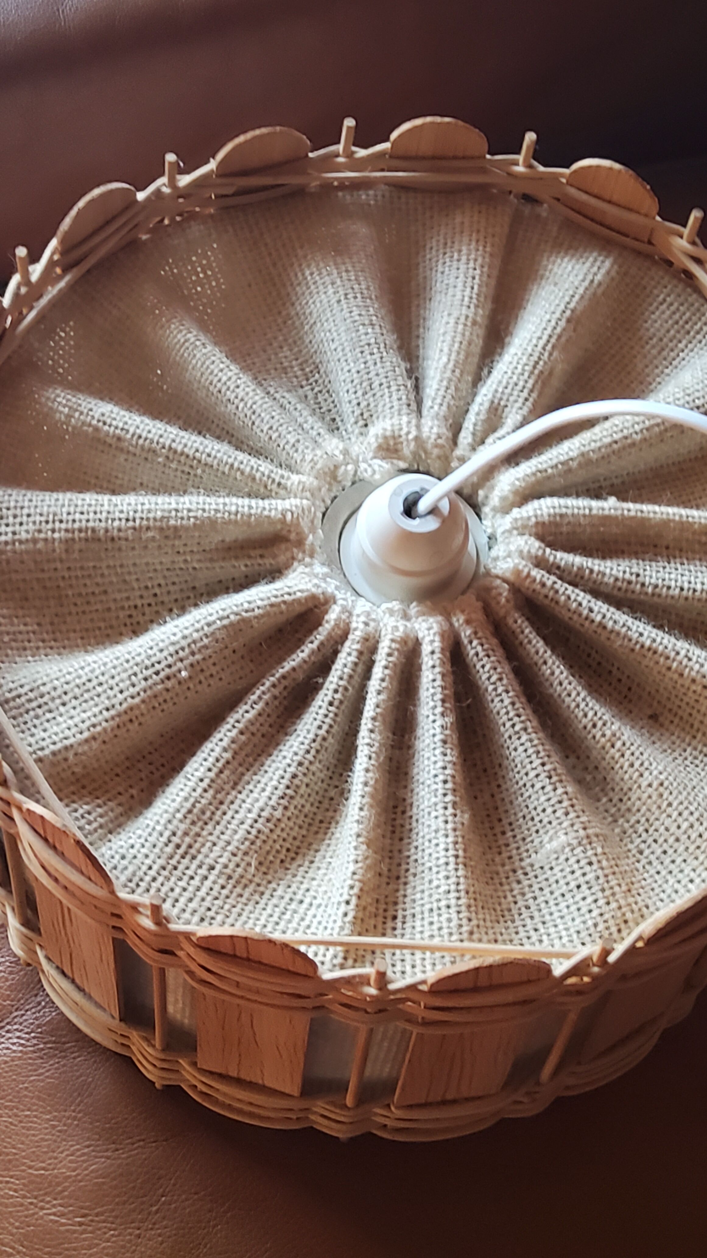 70s suspension in rattan and Scandinavian style fabrics