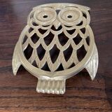 Owl trivet in golden brass