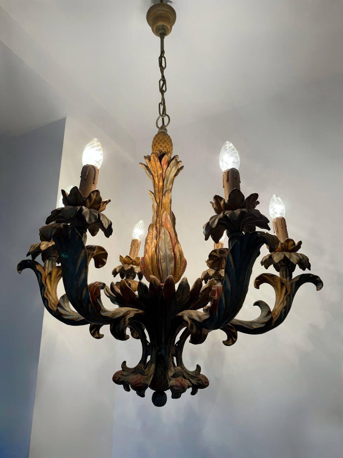 70s Hollywood Regency style chandelier in carved wood