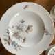 Porcelain crockery service