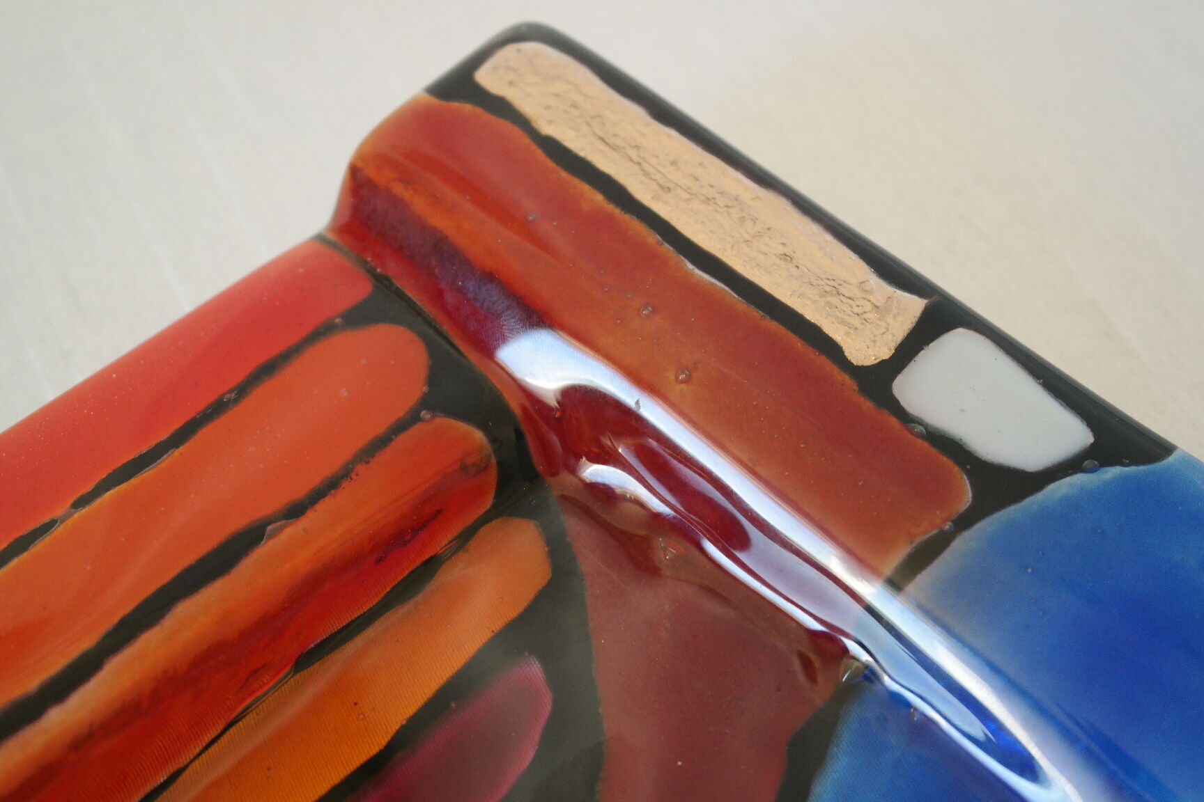 Empty murano glass pocket