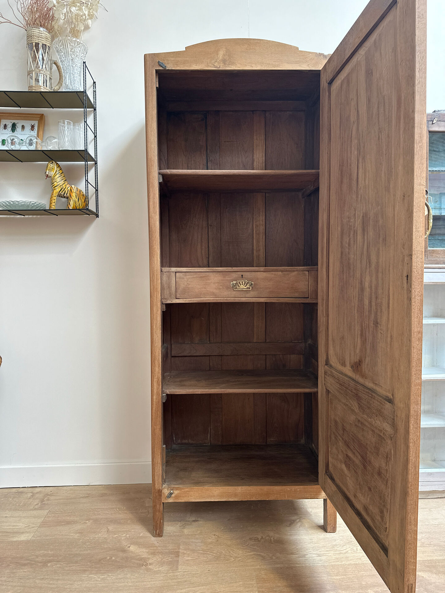 Petite armoire ancienne