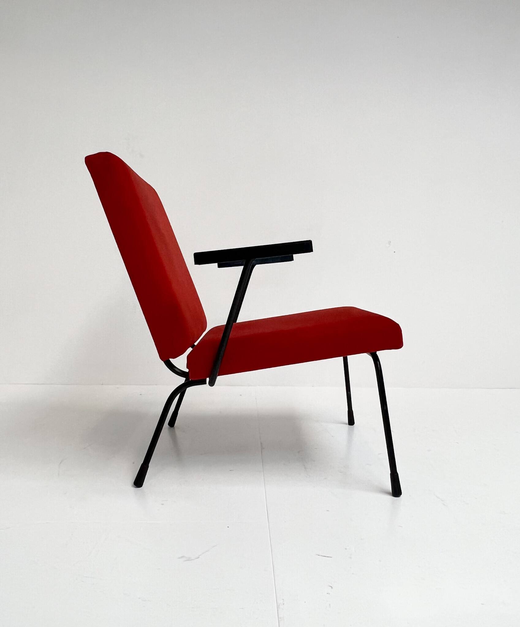 Gispen 1407 armchair by Wim Rietveld, 1954