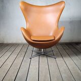 Arne Jacobsen EGG armchair