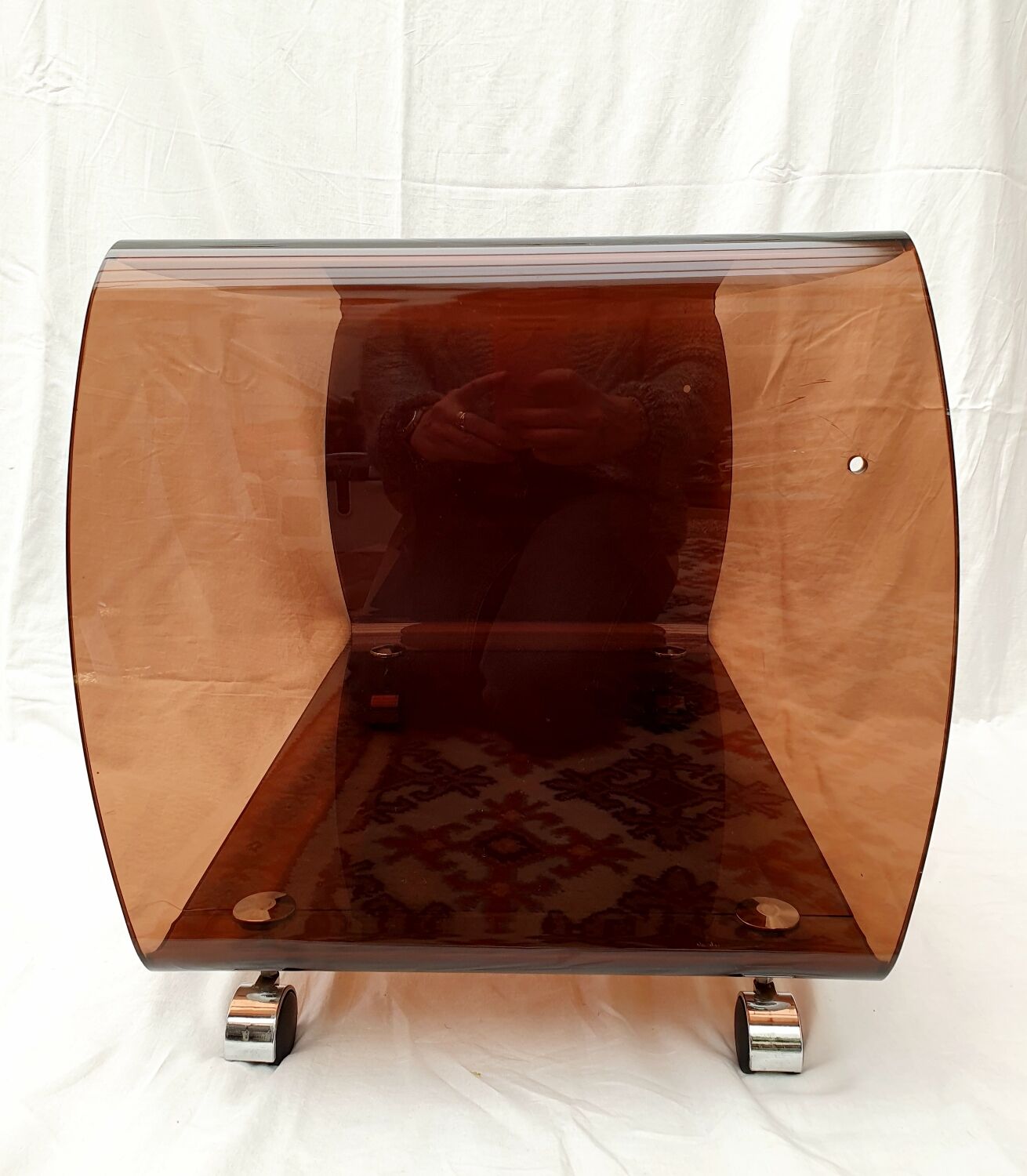 Meuble d'appoint en plexiglas fumé marron