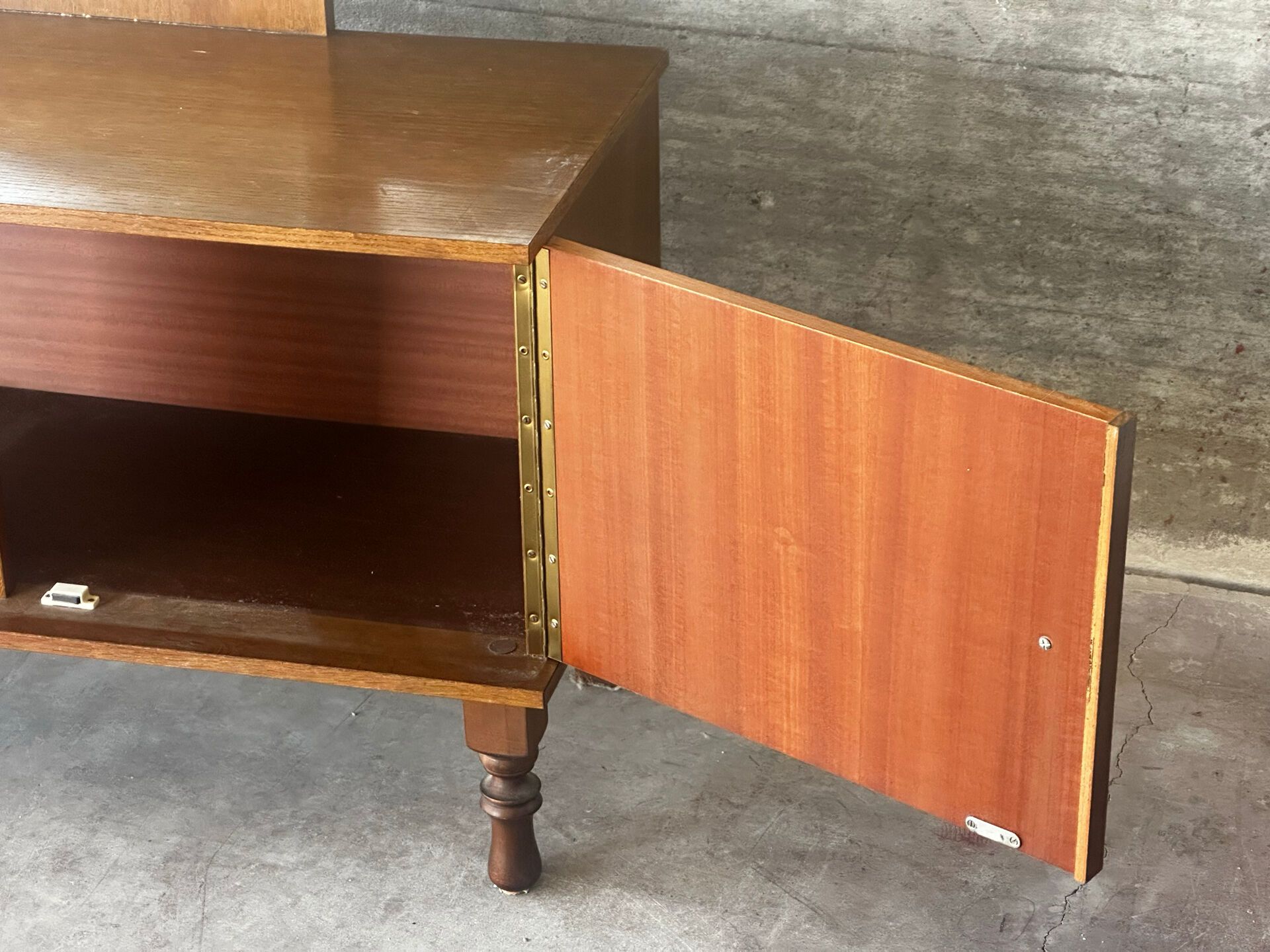 Coiffeuse vintage à miroir triptyque, années 1950