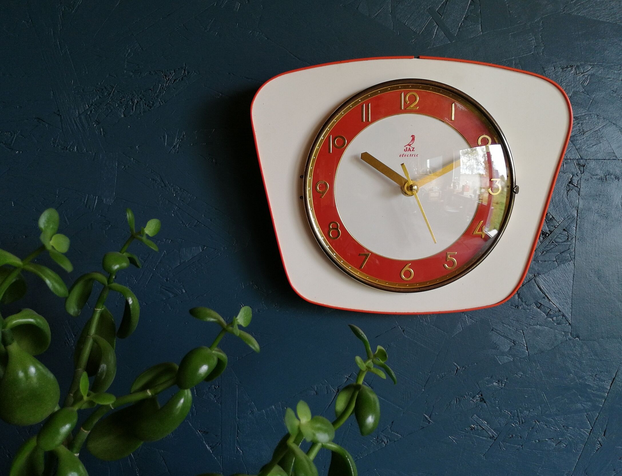 Vintage formica clock silent wall clock "Jaz white orange"